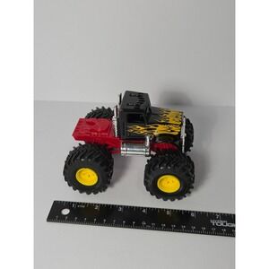 New-Ray Peterbilt Monster Truck Black with Yellow Flames Diecast Toy 5 Inch